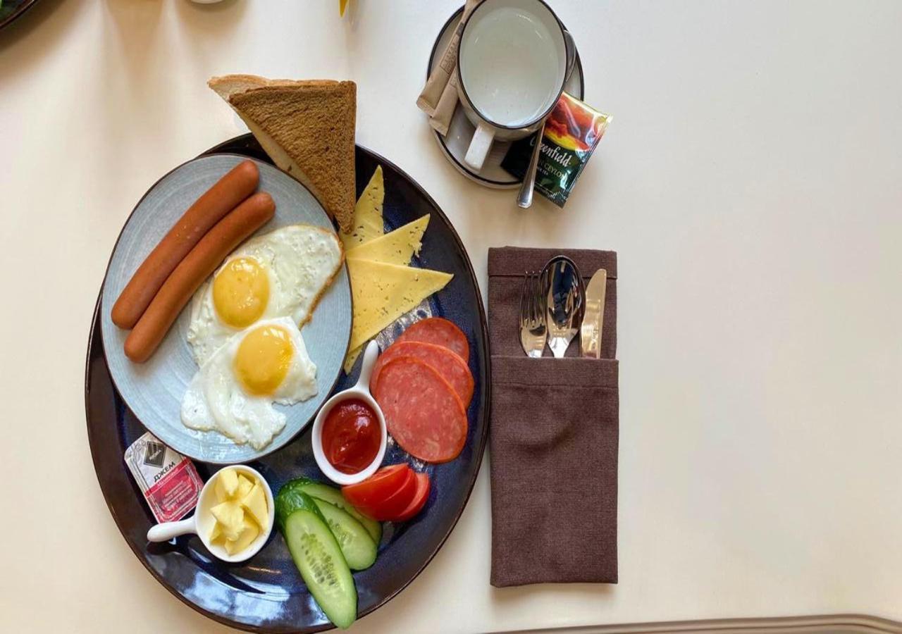 Boutique Hotel Kaspi Темиртау Экстерьер фото